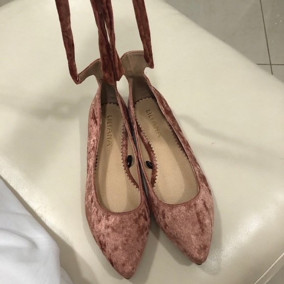 Pink flats - Picture 2 of 5